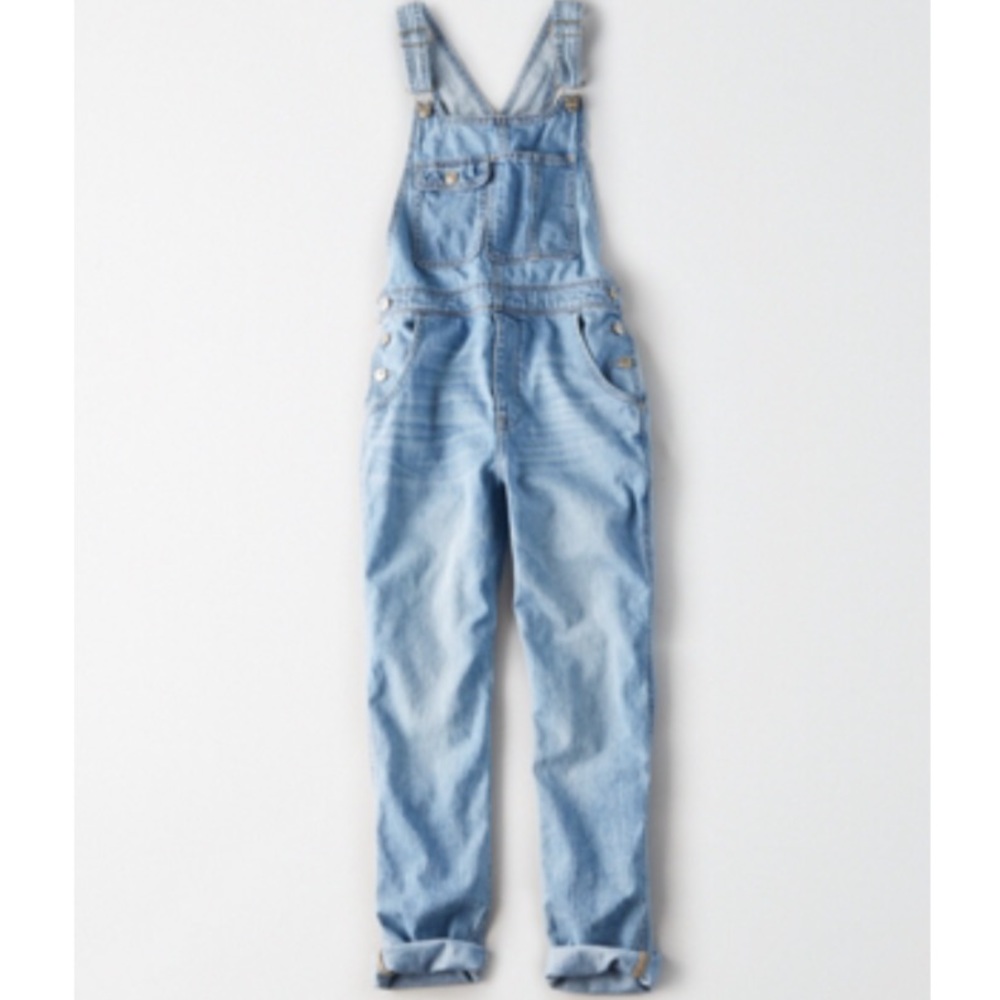 AE high waisted tom girl denim overalls.